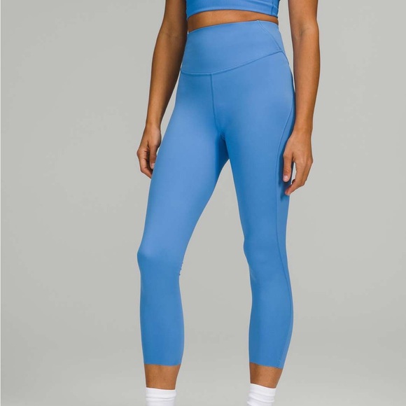 NWOT / Lululemon Base Pace High-Rise Crop 23" - Picture 3 of 9
